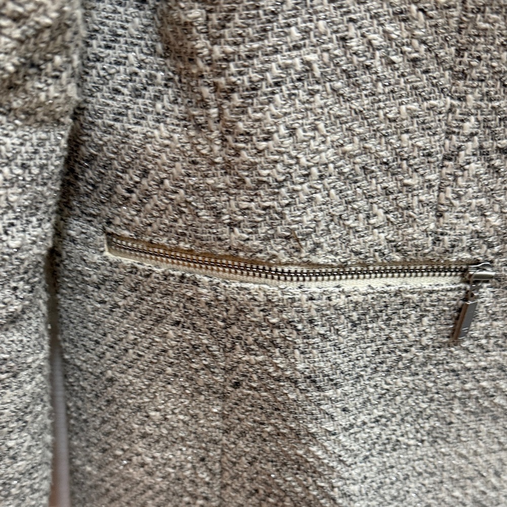 Lafayette 148 New York Textured Gray Blazer size 8 - Picture 5 of 11